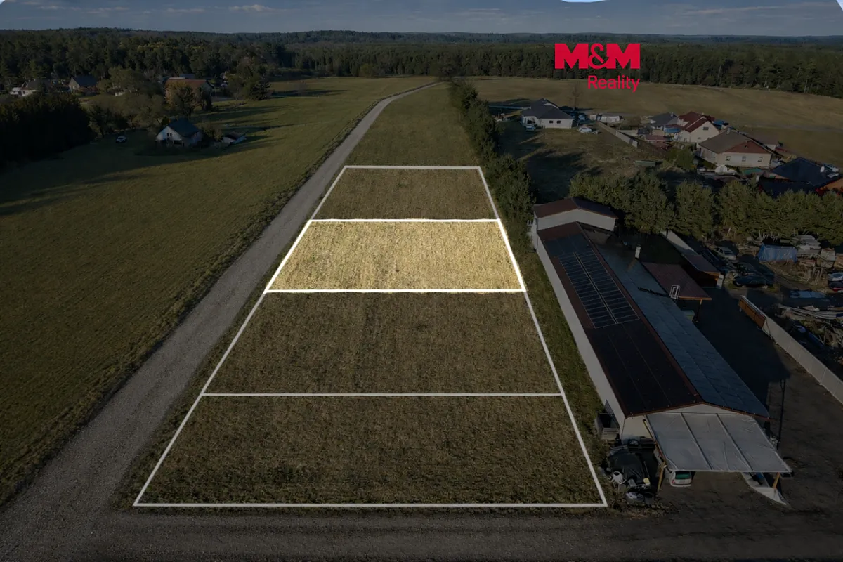Prodej stavebního pozemku 880 m²